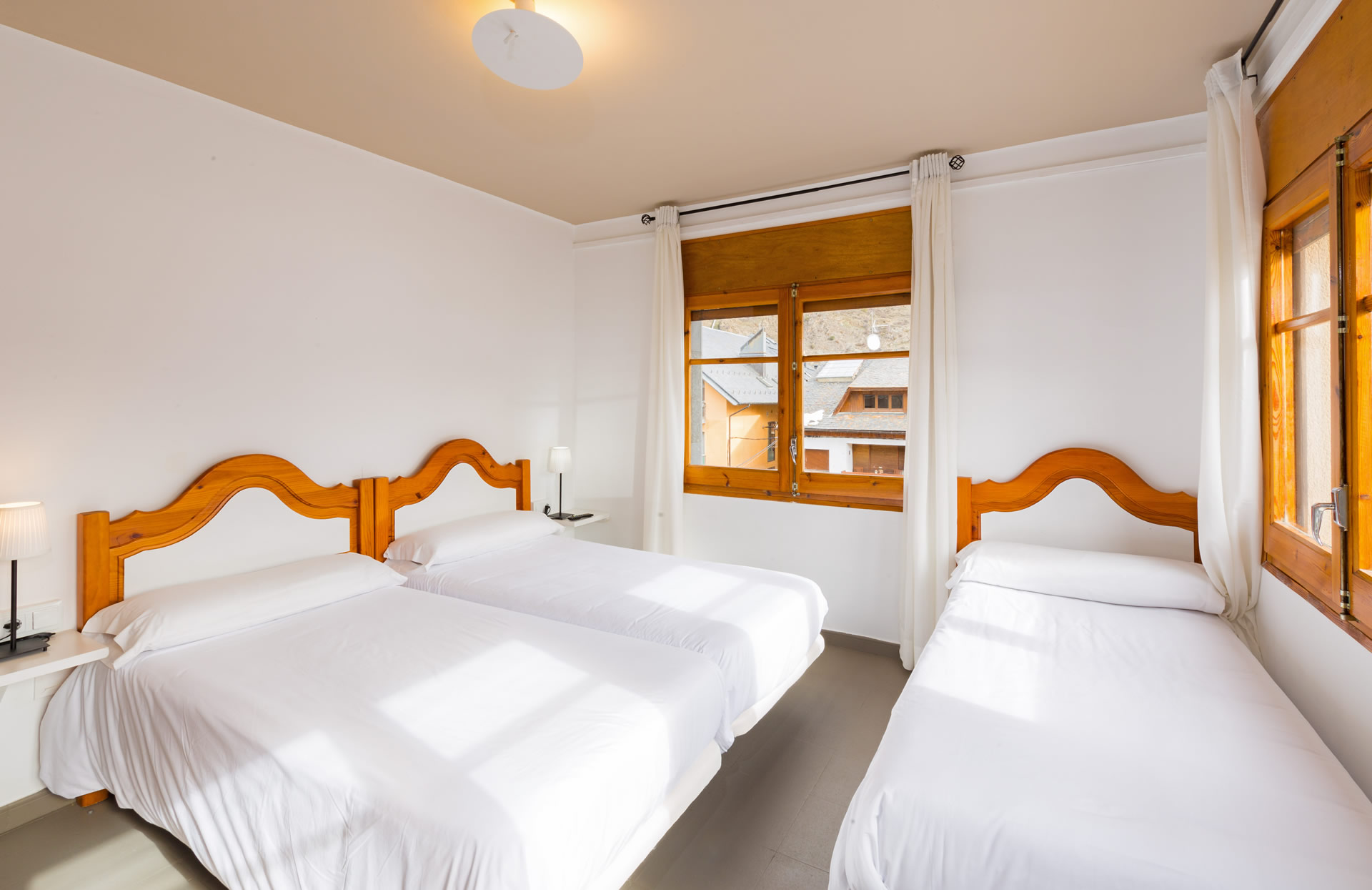 Triple room with access to the SPA